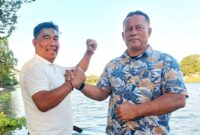 Ketua Kontingen Porprov IX Kabupaten Mojokerto, Yasminto (kiri) didampingi Ketua Cabang Olahraga PERTINA, H. Rifai. FOTO ISTIMEWA