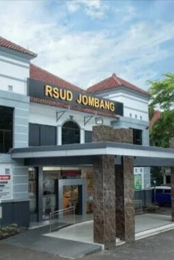 Direktur Baru, Pelayanan RSUD Jombang Kembali Dikeluhkan