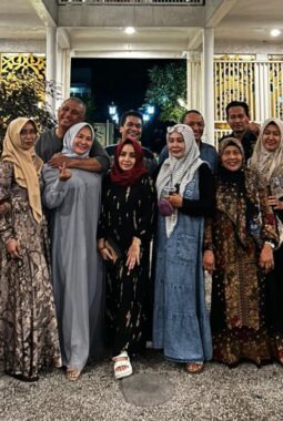 Buka Puasa Bersama Warga Perumahan Griya Permata Jombang Kenanga 3, Rajut Silaturahmi dan Kebersamaan
