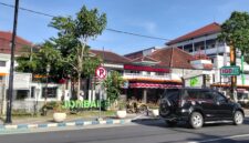 Gedung RSUD Jombang menangani ratusan pasien Pneumonia dari awal Tahun 2026. (Pras)