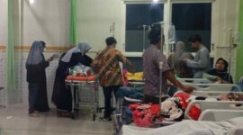 Puluhan santri yang mengalami keracunan saat menjalani perawatan pada Kamis (5/3/2026) lalu usai menyantap menu MBG. (Istimewa) 