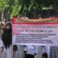 Sejumlah guru diniyah dan guru mata pelajaran keagamaan saat melakukan aksi demonstrasi di Jombang beberapa waktu yang lalu. (DOK MITRAMEDIA.CO) 