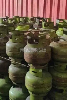 Krisis Elpiji Subsidi di Jombang, Warga Berburu hingga Luar Kecamatan, UMKM Terancam Bangkrut