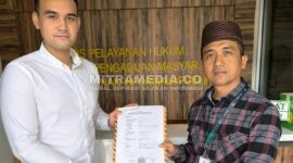 Dewan Pimpinan Daerah Organisasi Kemasyarakatan Forum Komunikasi Industri-1 (DPD Ormas FKI-1) saat melayangkan laporan. ISTIMEWA