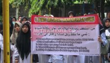 Sejumlah guru agama di Jombang saat melakukan aksi solidaritas pada 18 Mei 2024 lalu. (MITRAMEDIA)