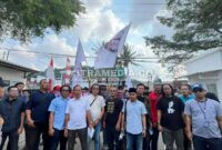Massa dari Aliansi Lampung Bersatu Awasi Kebijakan dan Anggaran (ALAM BAKA) mengepung Kantor Wilayah Direktorat Jenderal Bea dan Cukai (DJBC) Sumatera Bagian Barat. (Istimewa) 