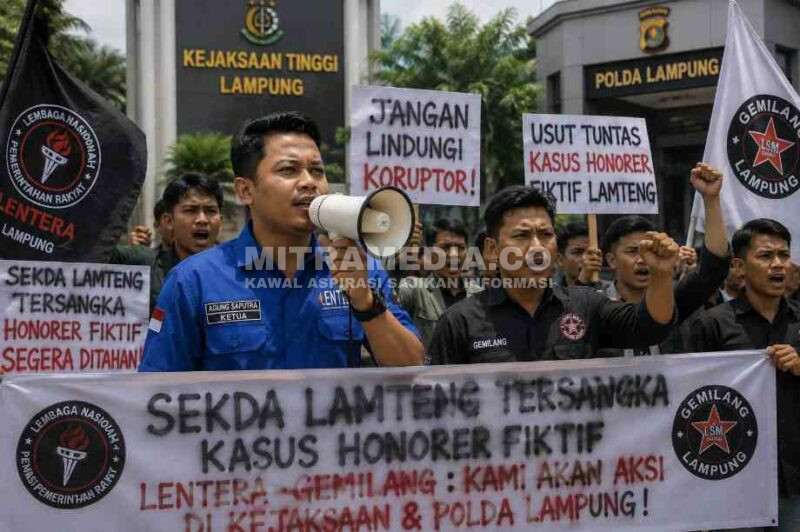 Ilustrasi aksi protes warga soal koruptor tidak ditahan meski berstatus tersangka. (MITRAMEDIA/RIZA) 