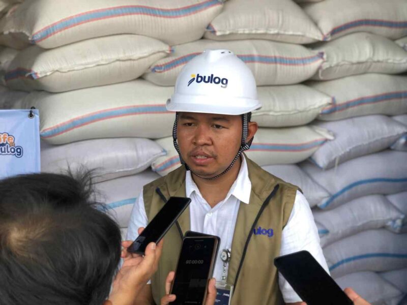 Kepala Kantor Cabang Perum Bulog Mojokerto, Muhammad Husin. (MITRAMEDIA) 