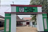 Kantor Desa Latsari, Kecamatan Mojowarno. (ANANG/MITRAMEDIA) 