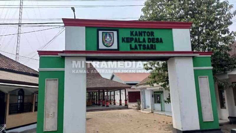 Kantor Desa Latsari, Kecamatan Mojowarno. (ANANG/MITRAMEDIA) 